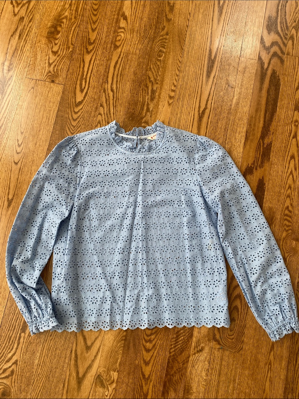 Brooks Brothers Red Fleece eyelet top blouse 10 medium blue preppy ruffle